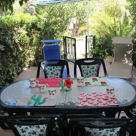 Holiday home Flamingos In The Desert *